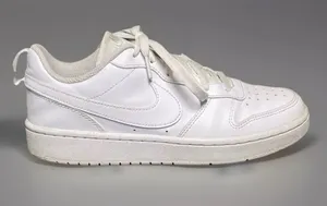 Nike Court Vision Women's Low-Top White Sneakers Size 7.5-8 thumbnail 1