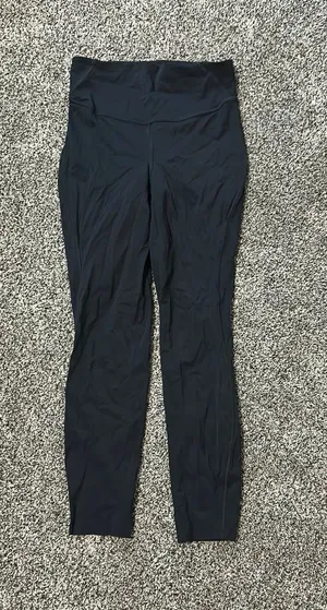 Lululemon leggings size 6 thumbnail 1