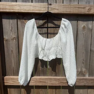 Lulus White Textured Tie Front Balloon Sleeve Crop Top Blouse Medium thumbnail 3