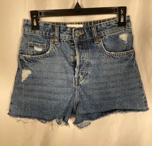 H&M Womens High Waist Denim Jean Shorts 4 thumbnail 1