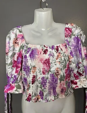 Express Blouse Womens Medium Pink Purple Floral Smocked Puff Sleeve Cropped Top thumbnail 1