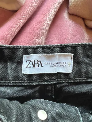 ZARA Jeans thumbnail 3