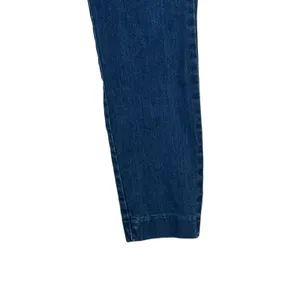 Old Navy Women Jeans The Diva‎ Cropped Faux Rear Pocket Straight Leg Mid-Rise 28 thumbnail 2