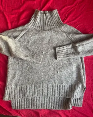 H&M Light Gray Ribbed Turtleneck Sweater - Women's thumbnail 1
