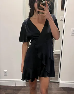 Dress thumbnail 2