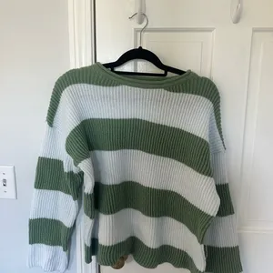 SHEIN Olive and White Striped Crew Neck Sweater thumbnail 2