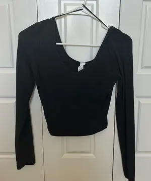 lululemon athletica Black Crop Top thumbnail 1