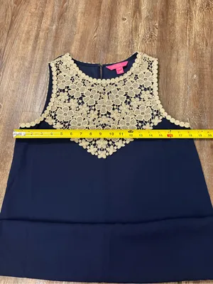 Lilly Pulitzer Navy Nala Shift Dress 4 Gold Crochet Lace Neckpiece Preppy Summer thumbnail 11