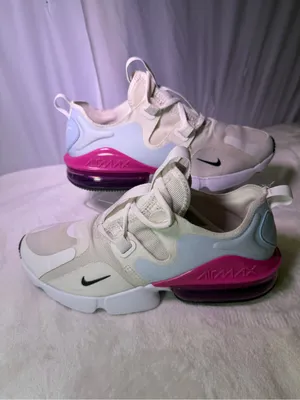 Nike Women’s Air Max White Blue Pink Sneakers thumbnail 3
