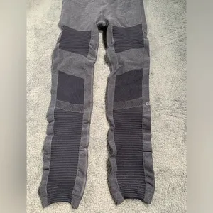 Alo yoga Gray Leggings SAMPLE large thumbnail 2