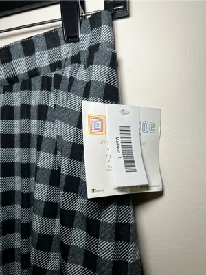 LuLaRoe Madison Black and Gray Checked Skirt thumbnail 2