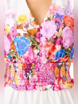 Elliatt Alice Long Sleeve Mini Dress in Ombre Floral $308 Size Small Vacation thumbnail 7