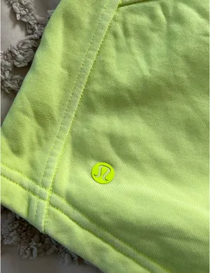 Lululemon Scuba Shorts High-Rise thumbnail 3