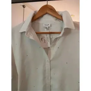 Lelis White Silver Sequin Button Down Shirt Extra Small Long Sleeve Size XS thumbnail 2