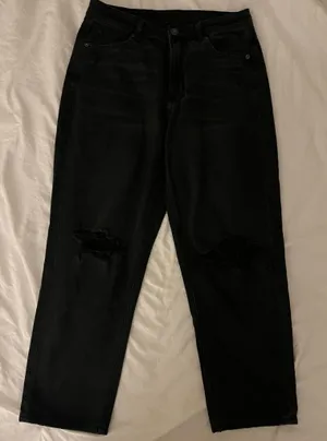 American Eagle Distressed Mom Straight Jeans thumbnail 1