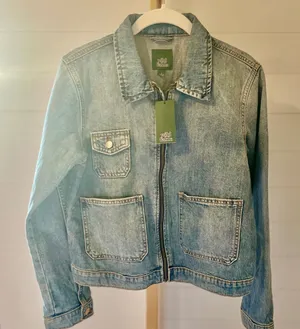 Wild Fable Women's Denim Trucker Jacket Zip Front Medium‎ Wash Size S thumbnail 1