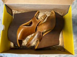 Sbicca Leather Wedges thumbnail 1