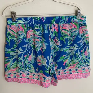 Lilly Pulitizer Katia Mid Rise Shirts Blue Fancy Fins size large‎ thumbnail 3