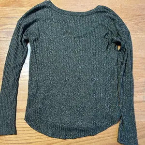 American‎ Eagle Soft & Sexy Olive Green Ribbed V-Neck Knit Sweater Top Womens XS thumbnail 10