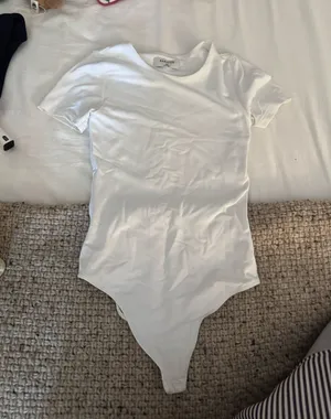 Aritzia Babaton Bodysuit Contour thumbnail 1