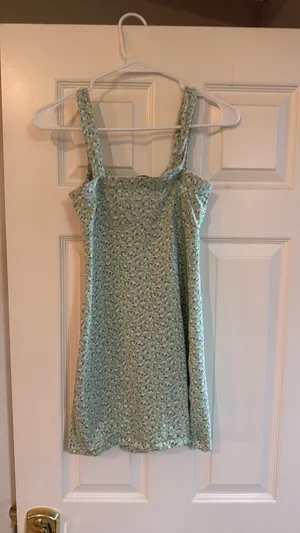 Hollister Dress thumbnail 3