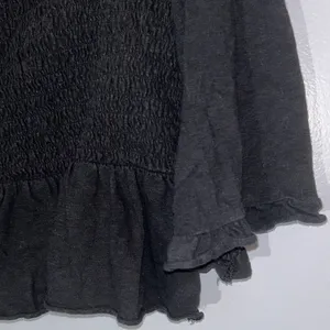 American Eagle‎ Outfitters Black Smocked Blouse Size L Cropped thumbnail 2