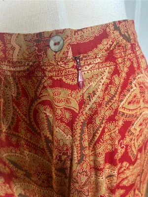 Vintage Y2K Laura Ashley Red Paisley Floral Maxi Skirt Womens Size 8 Bohemian thumbnail 7