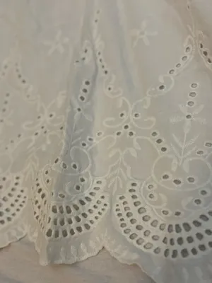 A New Day White Lace V-Neck Sleeveless Top thumbnail 12