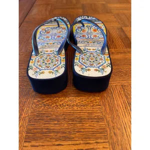 Brighton flip-flops size 9 thumbnail 5