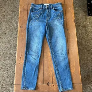 Abercrombie & Fitch Super Skinny Ankle High Rise Jeans with Star Embroidery thumbnail 2