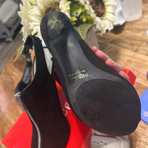 Guess Black Heels thumbnail 4