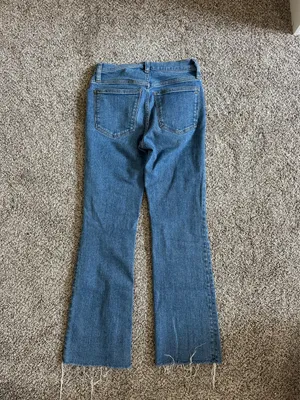 Madewell Jeans Mid-Rise Kick Out Crop thumbnail 3