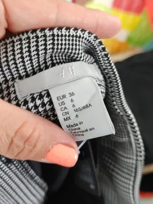 H&M Houndstooth Skirt thumbnail 9