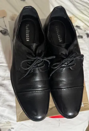 Van Heusen Men black shoes thumbnail 1