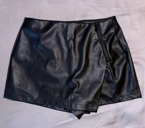 TJ Maxx Leather Skort thumbnail 2