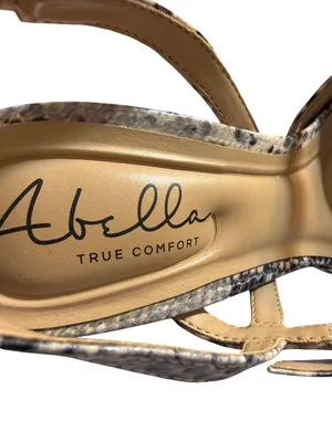 Abella Sapphire Snake Print Slingback Heels Pointed Toe Comfort Kitten Heel Sz 7 thumbnail 6