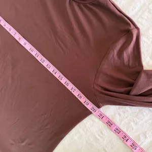 Women's Mock Neck Long Sleeve Brown Stretchy Top Size L #260245 thumbnail 4