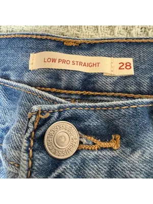 Levis Low Pro Straight Jeans Womens 28 Blue Denim Pants Go Ahead Light Wash thumbnail 3