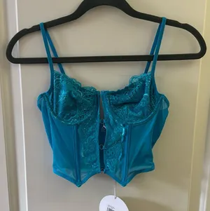 NWT Princess Polly Corset Top thumbnail 1