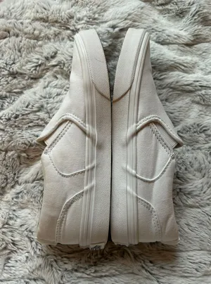 Girls Vans Slip ons thumbnail 5