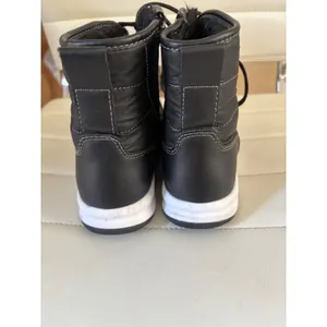 Weatherproof‎ Katie Black Quilted Winter Snow Boots Faux Fur Lined Size 6M thumbnail 3