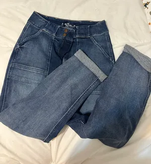 Hollister Comfortable Jeans thumbnail 1