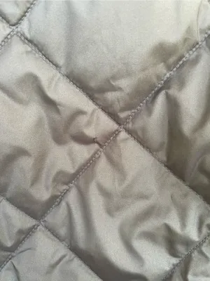 The North Face Women's Dark Black Quilted Puffer Jacket thumbnail 3