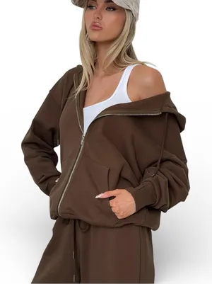 Princess Polly All Day Oversized Hoodie Chocolate, Size 6 NWT thumbnail 1