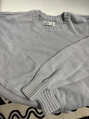 Hollister Sweater thumbnail 3