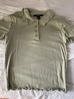 Forever 21 sage green short sleeve top thumbnail 1
