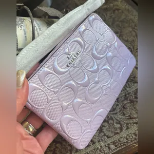 Authentic COACH patent signature leather zip top wristlet with a heart charm thumbnail 11