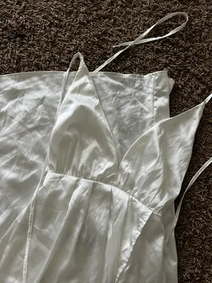 White Fox Boutique White Dress thumbnail 2