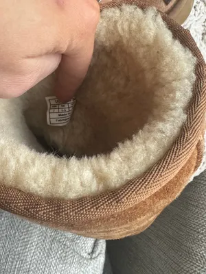 Chestnut Ugg Austrailia Classic Boots thumbnail 5