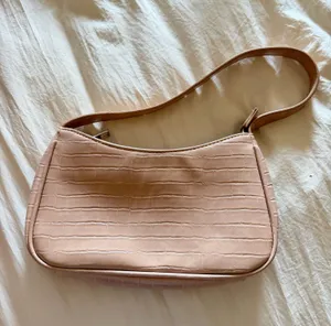 Shein shoulder bag cream thumbnail 2